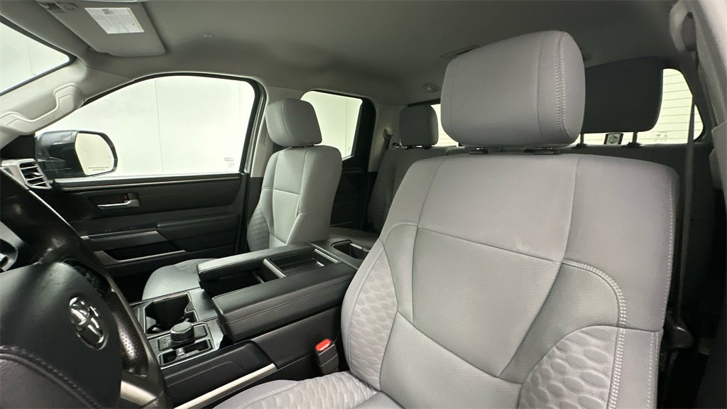 Used 2022 Toyota Tundra SR5 image 9