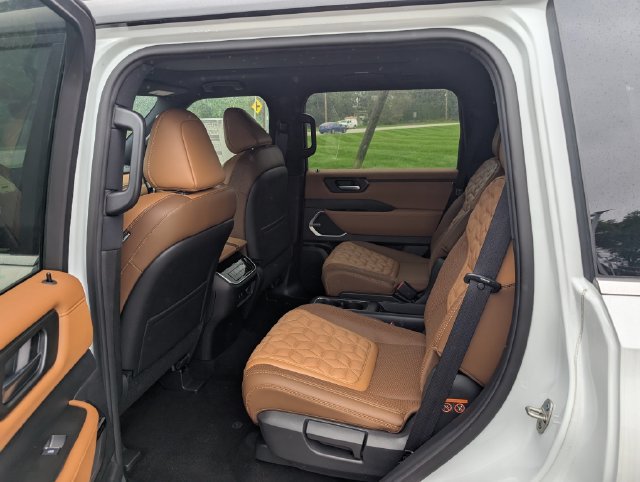 New 2026 Nissan Armada Platinum Reserve AWD/4WD image 10