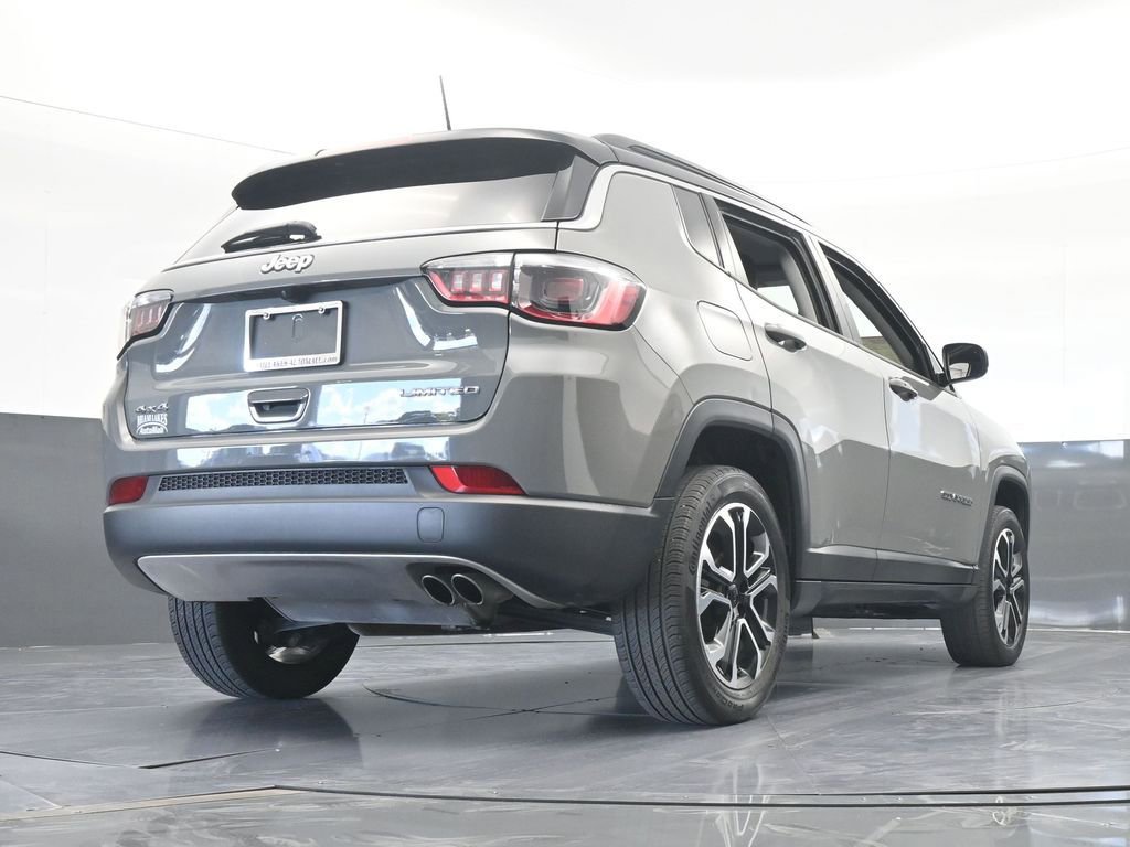 Used 2022 Jeep Compass Limited image 59