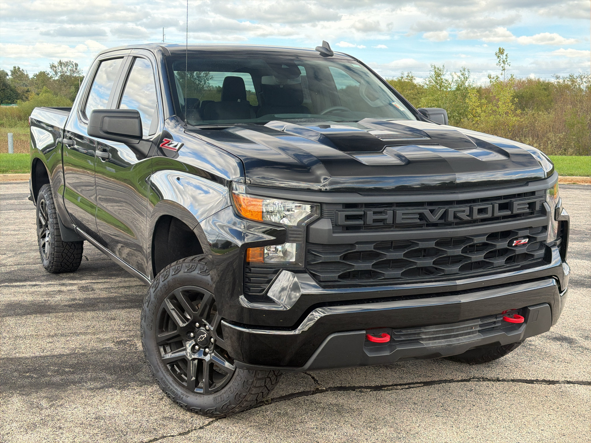 Used 2023 Chevrolet Silverado 1500 Custom Trail Boss AWD/4WD image 5