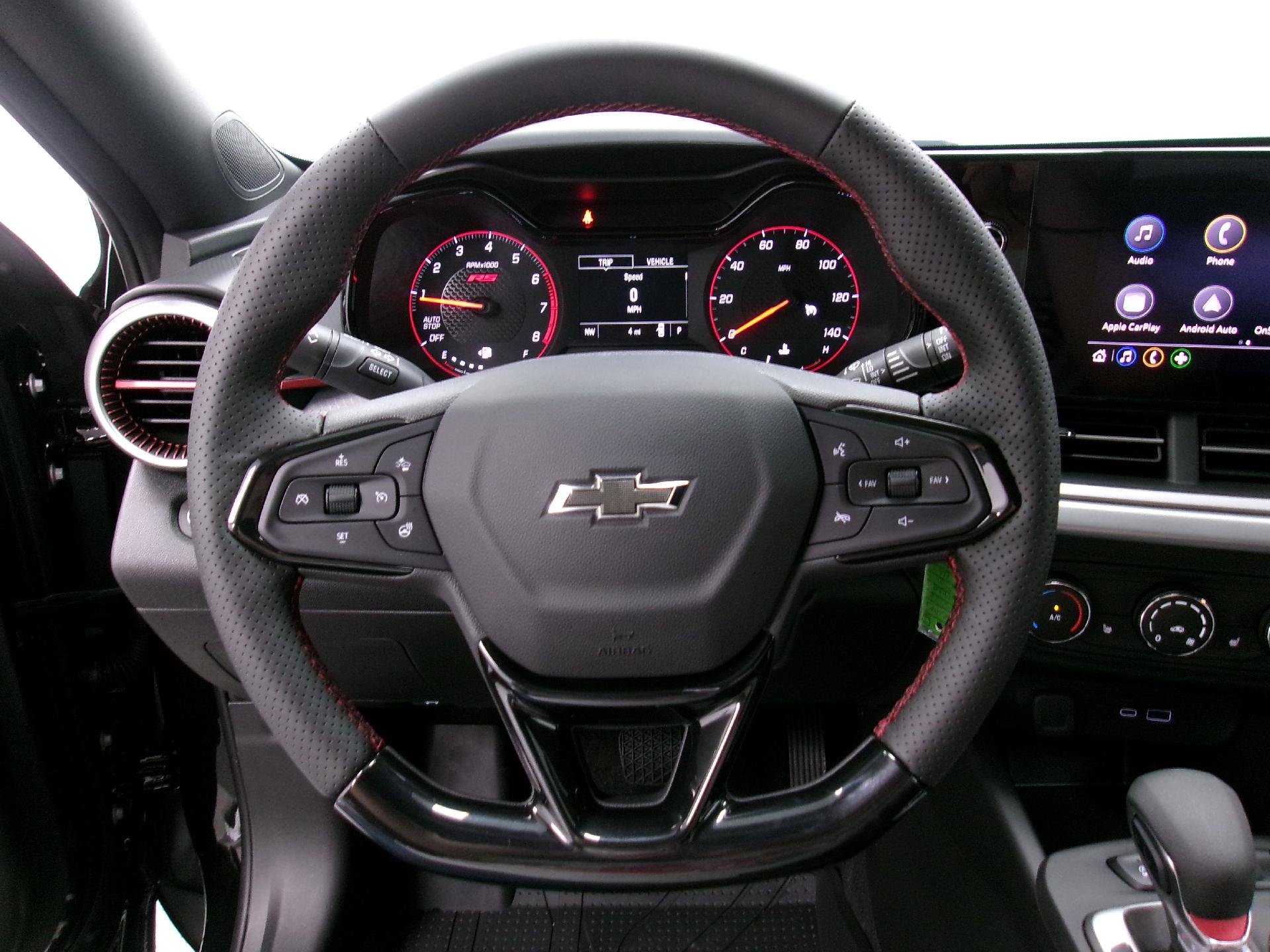 New 2026 Chevrolet Trax RS w/ Sunroof Package FWD image 6