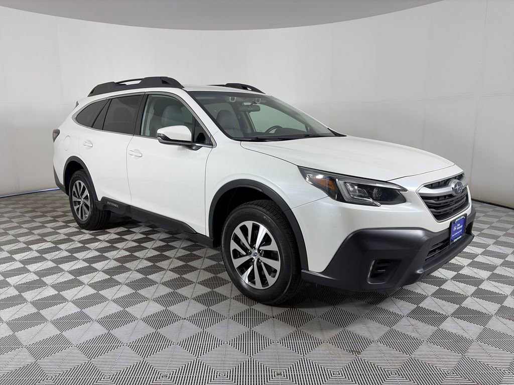Used 2022 Subaru Outback Premium AWD/4WD image 1