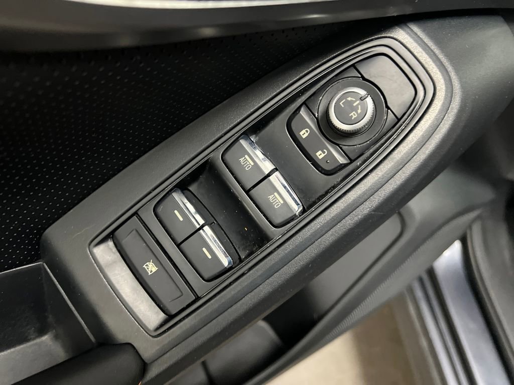 Used 2019 Subaru Crosstrek 2.0i Limited w/ Moonroof Package AWD/4WD image 13