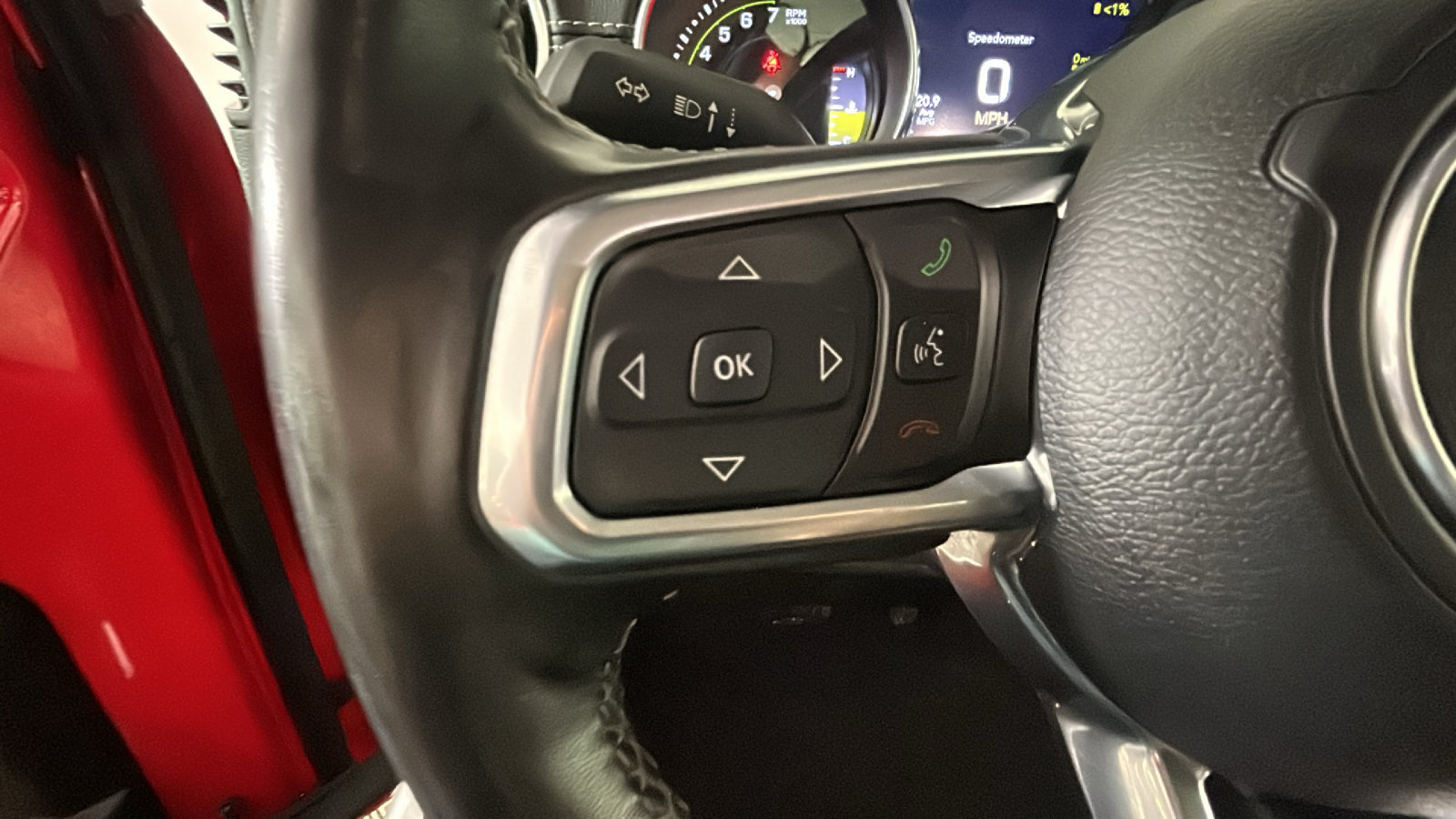 Used 2023 Jeep Wrangler Unlimited Sahara w/ Cold Weather Group AWD/4WD image 18