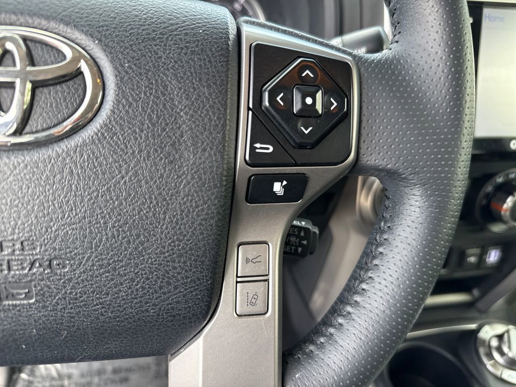 Used 2022 Toyota 4Runner TRD Sport w/ Technology Package image 15