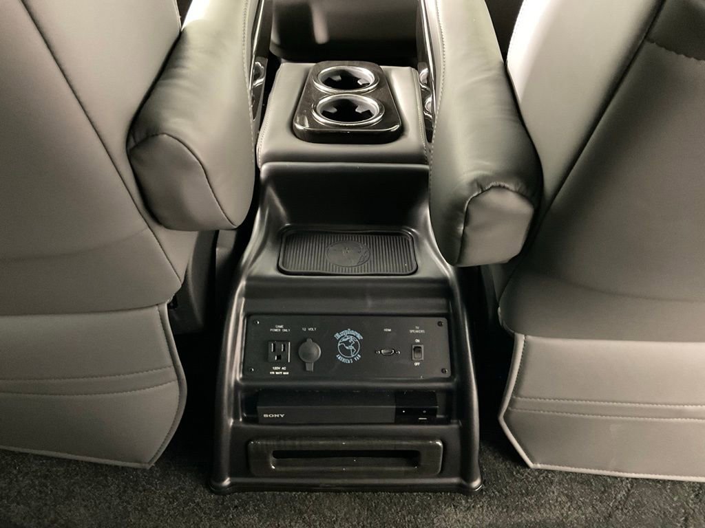 New 2026 Ford Transit 150 Low Roof AWD image 21