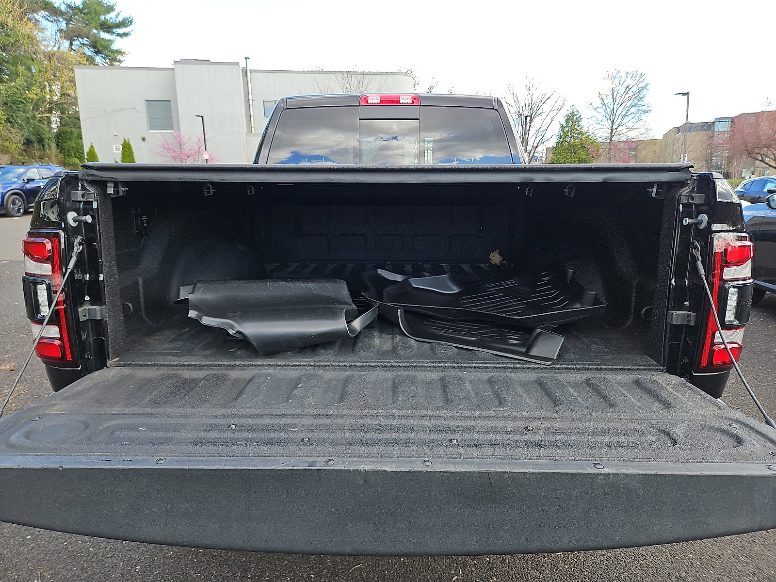 Used 2022 RAM 2500 Laramie image 29