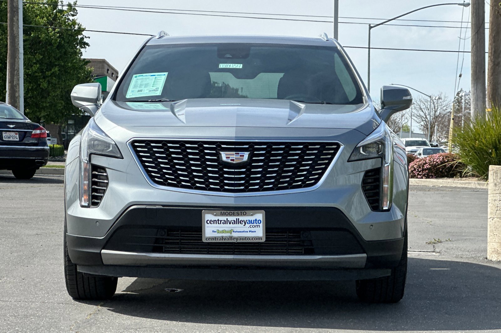 Used 2023 Cadillac XT4 Premium Luxury image 9