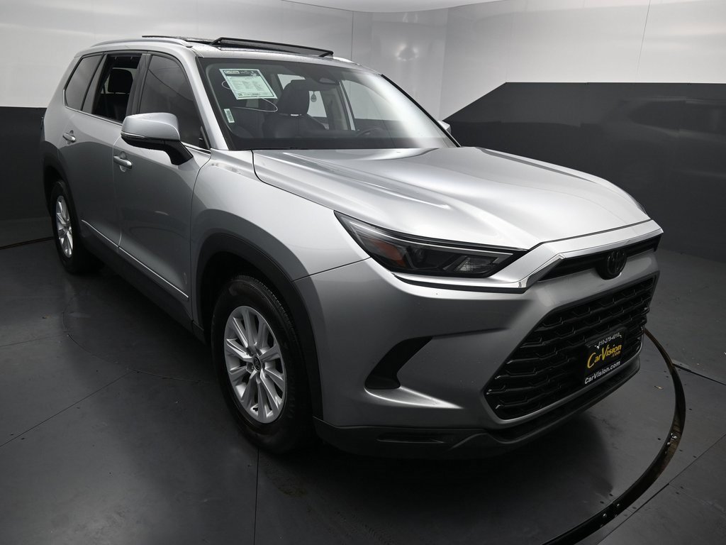 Used 2024 Toyota Grand Highlander XLE image 12