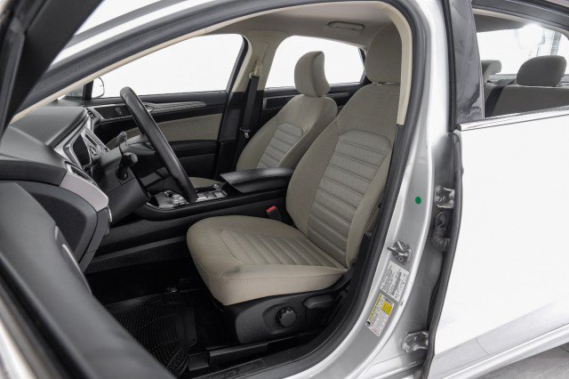 Used 2018 Ford Fusion S FWD image 35