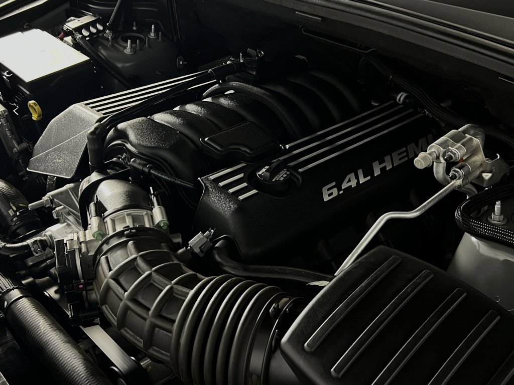 Used 2020 Jeep Grand Cherokee SRT image 37