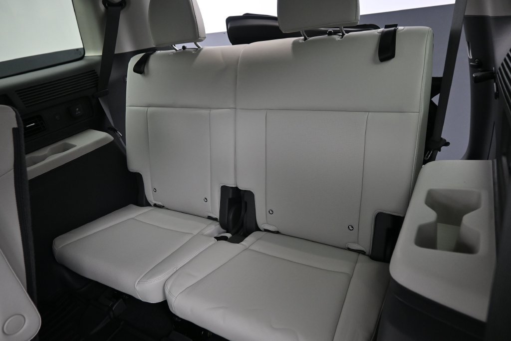 Used 2025 Hyundai Santa Fe Calligraphy FWD image 29