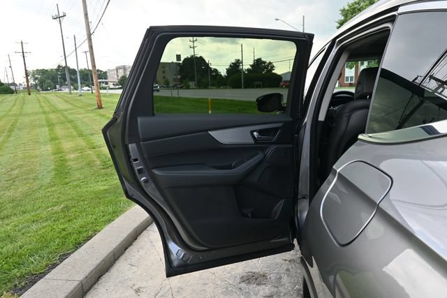 Used 2025 Acura MDX SH-AWD image 24
