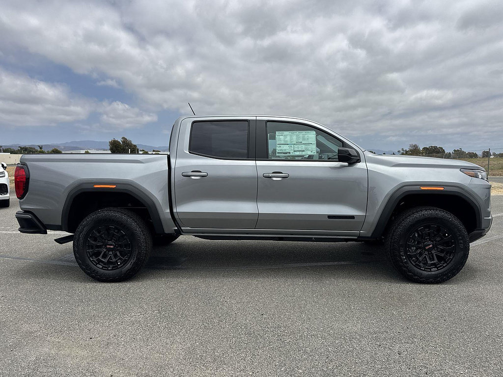 New 2026 GMC Canyon Elevation w/ LPO, Black Badging Package RWD image 3