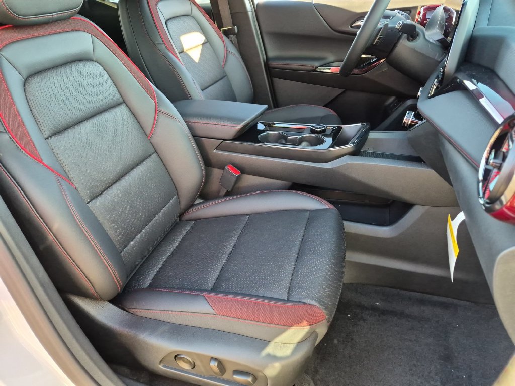 New 2027 Chevrolet Equinox RS w/ Convenience Package III AWD/4WD image 27