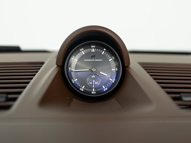 Certified 2022 Porsche 911 Turbo S image 25