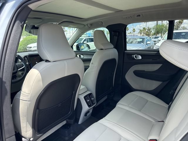 New 2026 Volvo XC40 B5 Plus w/ Protection Package Premier AWD/4WD image 22