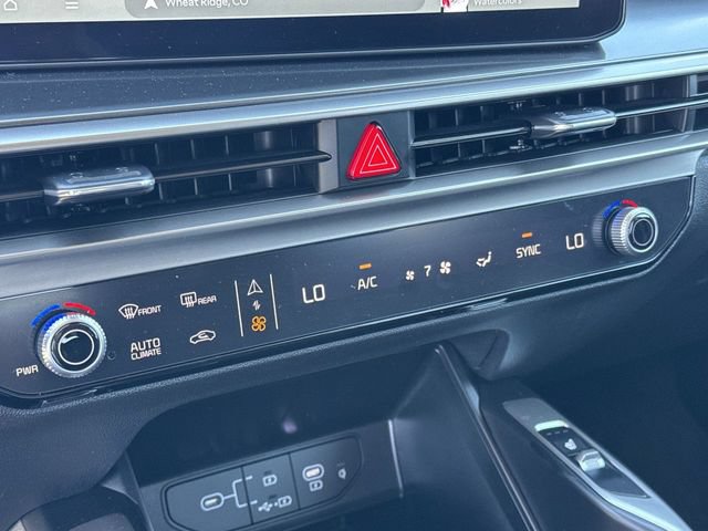 Certified 2025 Kia Sorento S w/ Panoramic Sunroof Package AWD/4WD image 23