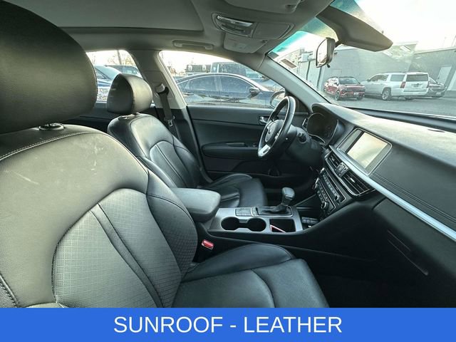 Used 2020 Kia Optima SE image 2