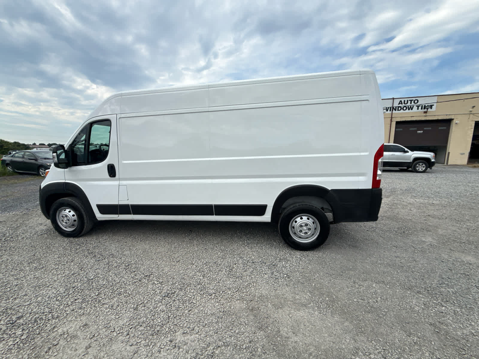 Used 2023 RAM ProMaster 2500 FWD image 7