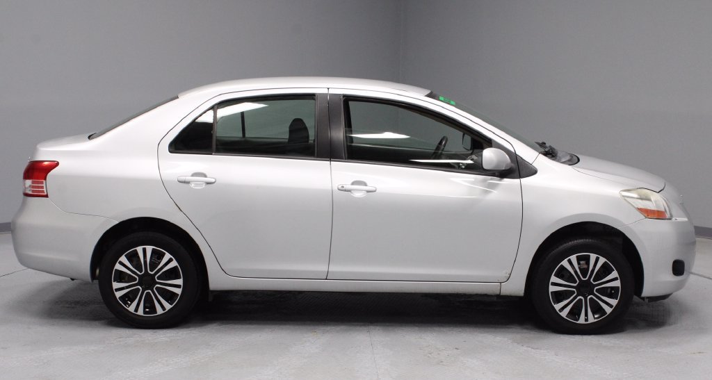 Used 2010 Toyota Yaris Sedan w/ PWR Pkg w/Steel Wheels FWD image 9