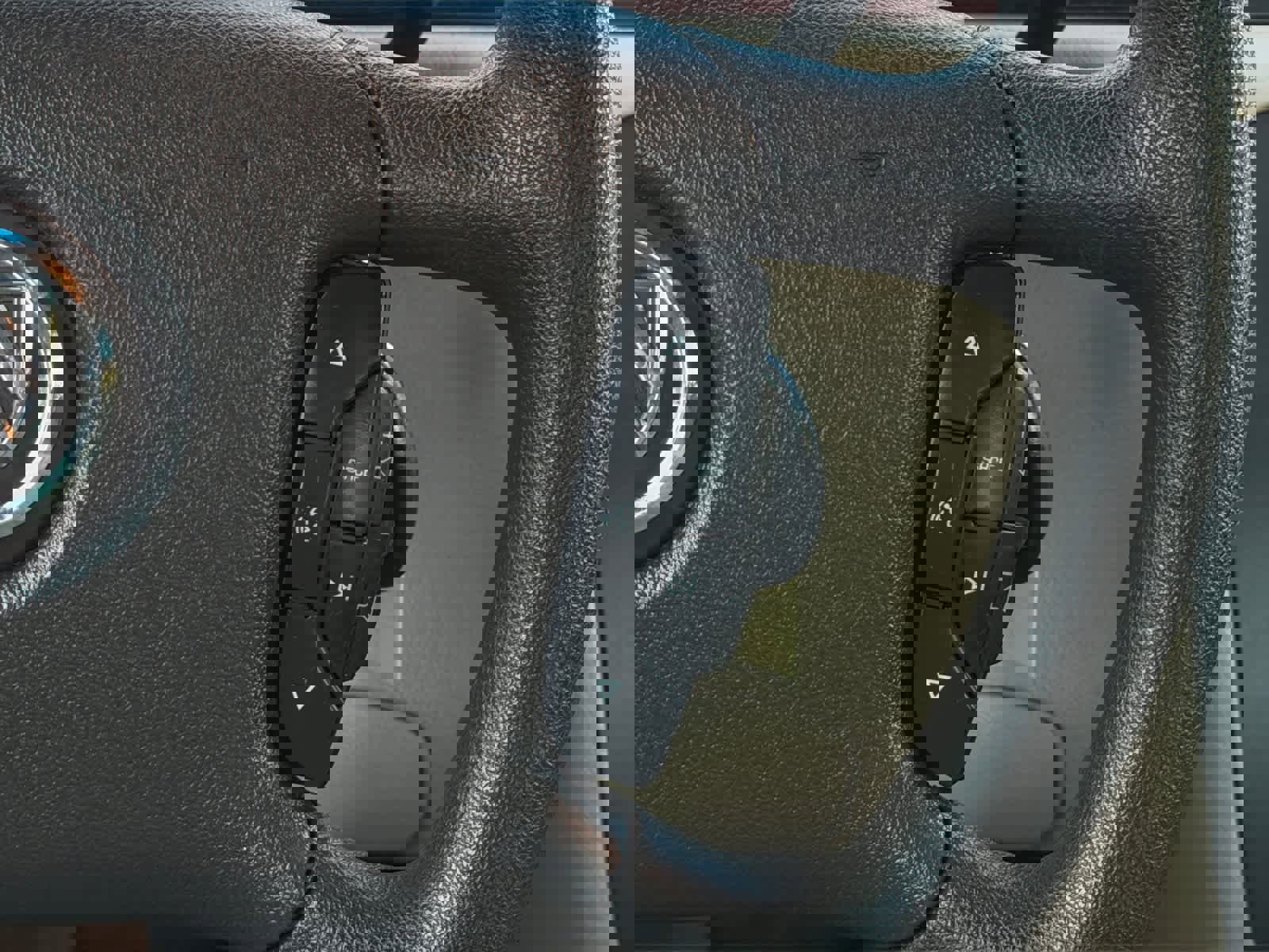 Used 2007 Buick Lucerne CX image 15