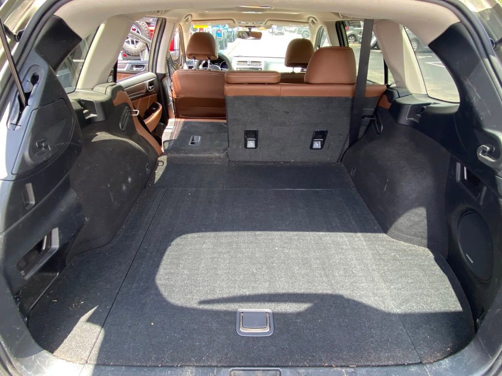 Used 2018 Subaru Outback 3.6R Touring AWD/4WD image 28