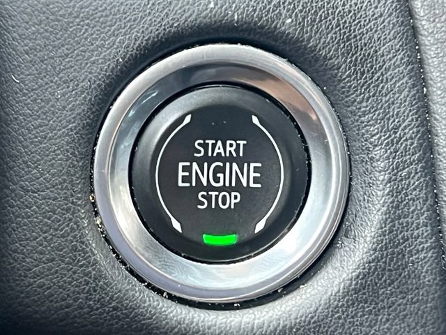 Used 2023 Chevrolet Suburban LT AWD/4WD image 10