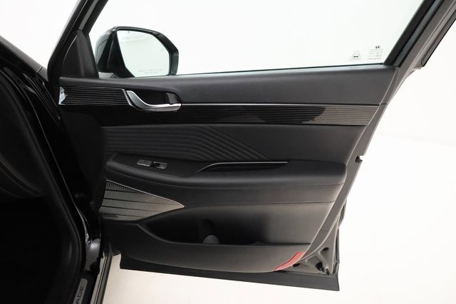 Used 2024 Hyundai Palisade Calligraphy image 23