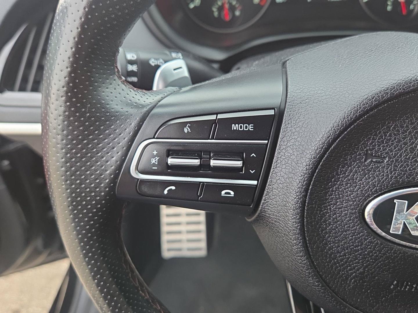 Used 2021 Kia Stinger GT1 AWD/4WD image 24