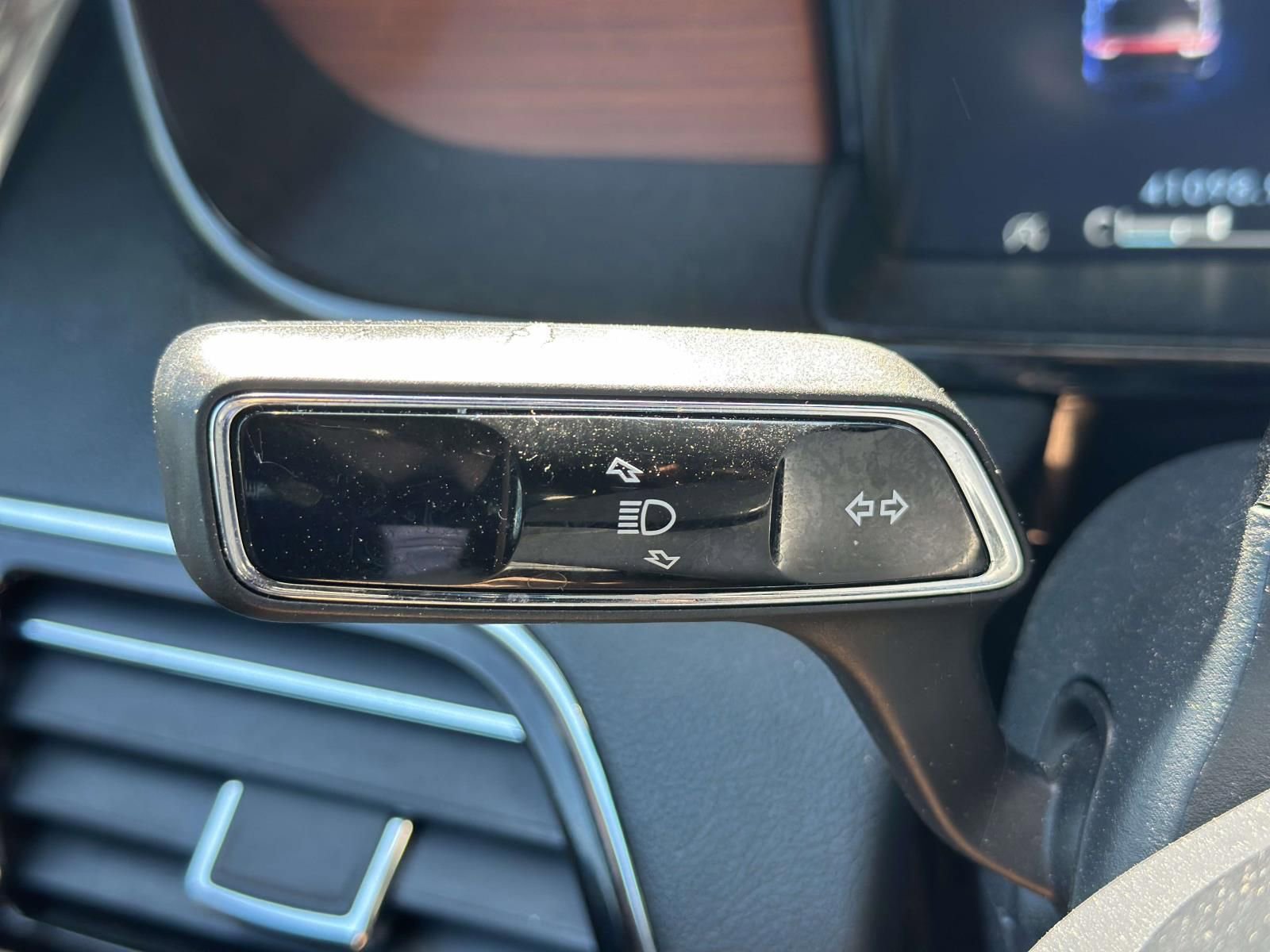 Used 2022 Lincoln Navigator Reserve AWD/4WD image 16