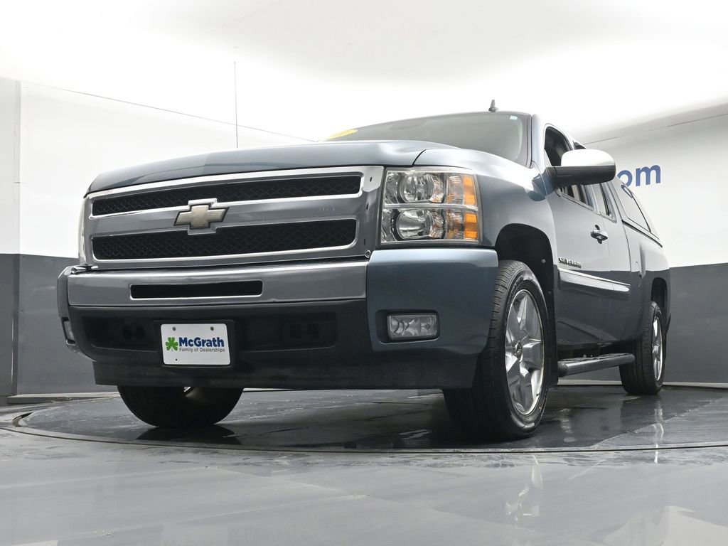 Used 2011 Chevrolet Silverado 1500 LT w/ Regional Value Package RWD image 7