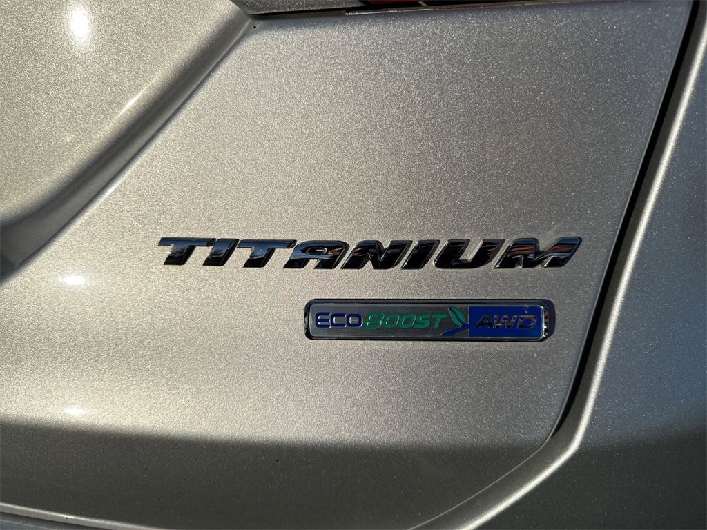 Used 2015 Ford Fusion Titanium image 28