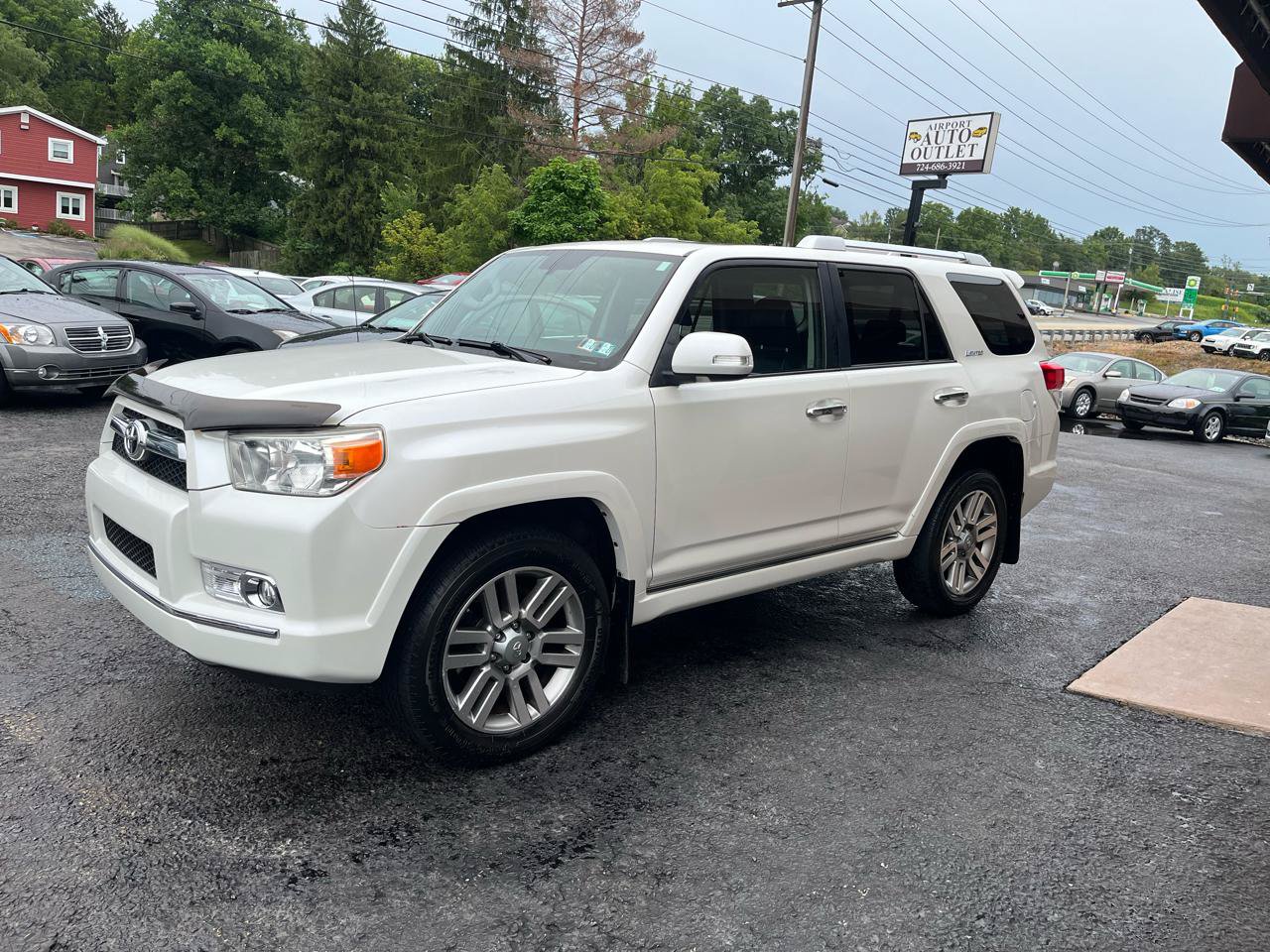Used 2010 Toyota 4Runner Limited AWD/4WD image 10