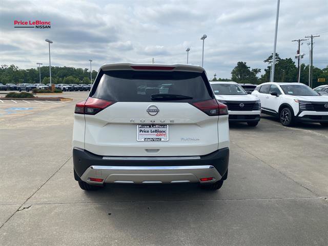 Used 2023 Nissan Rogue Platinum w/ Platinum Premium Package FWD image 6