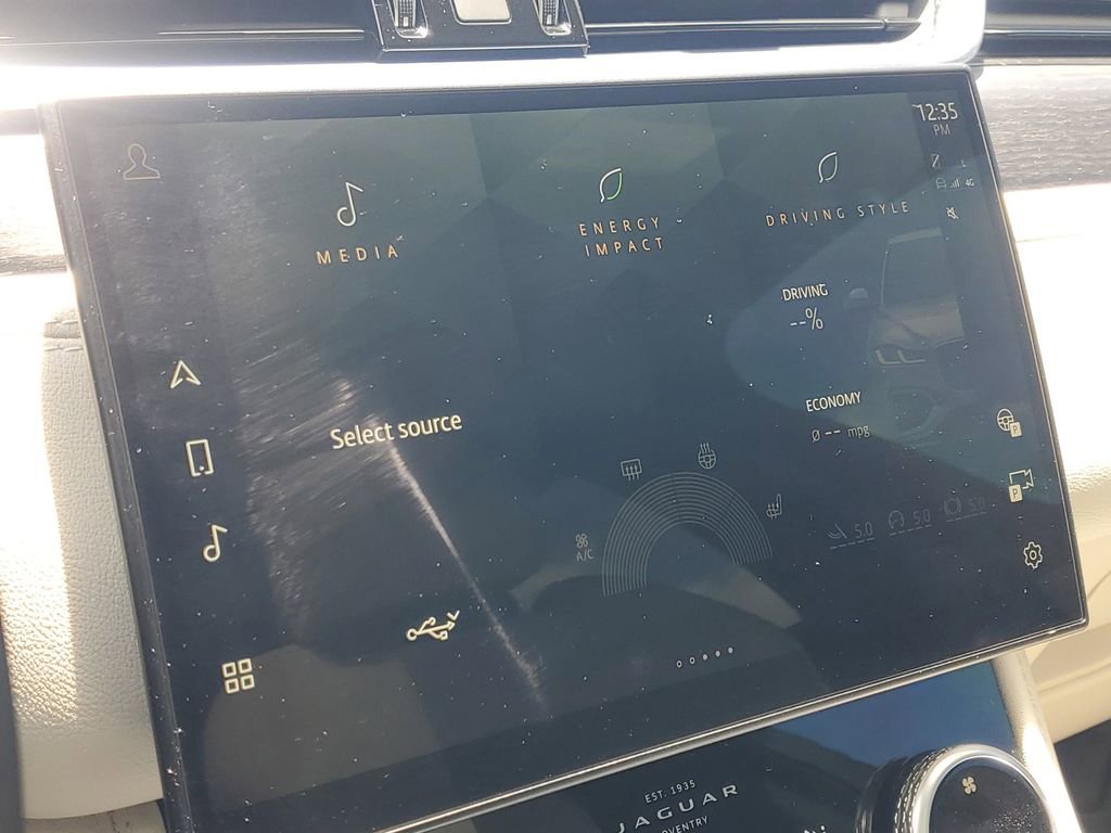 Used 2025 Jaguar F-PACE R-Dynamic S AWD/4WD image 27