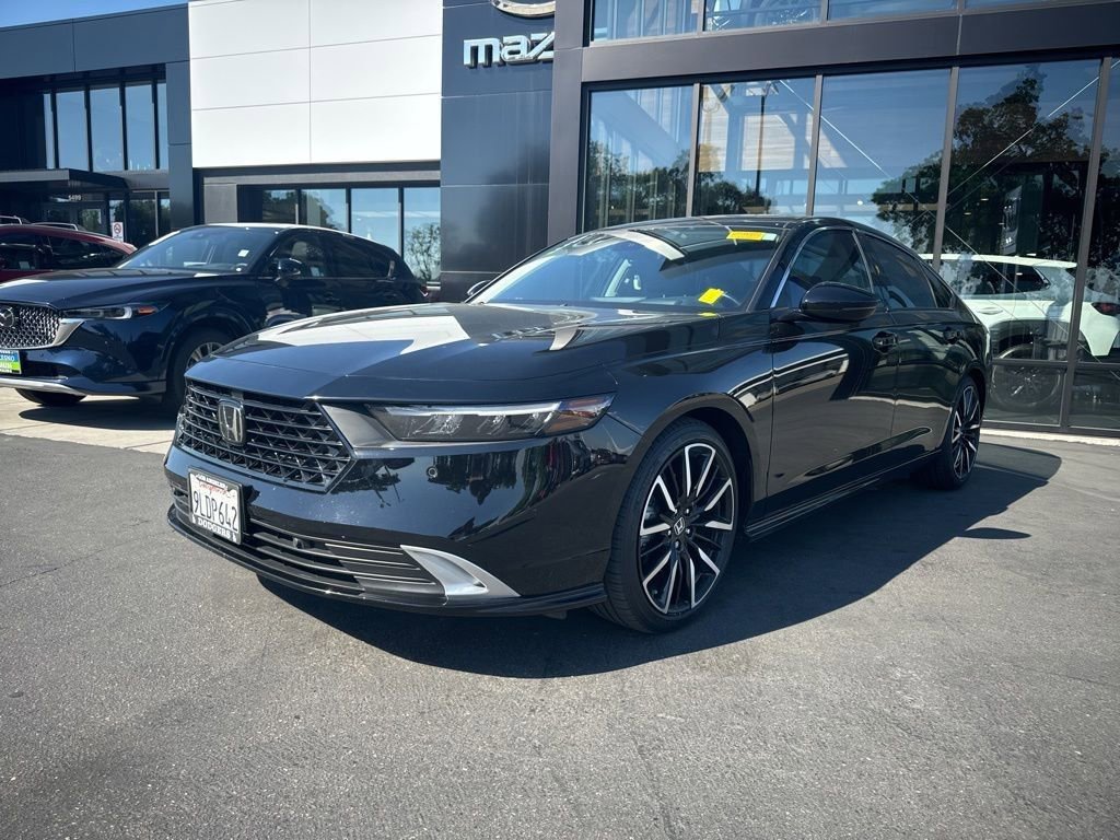 Used 2024 Honda Accord Touring image 4