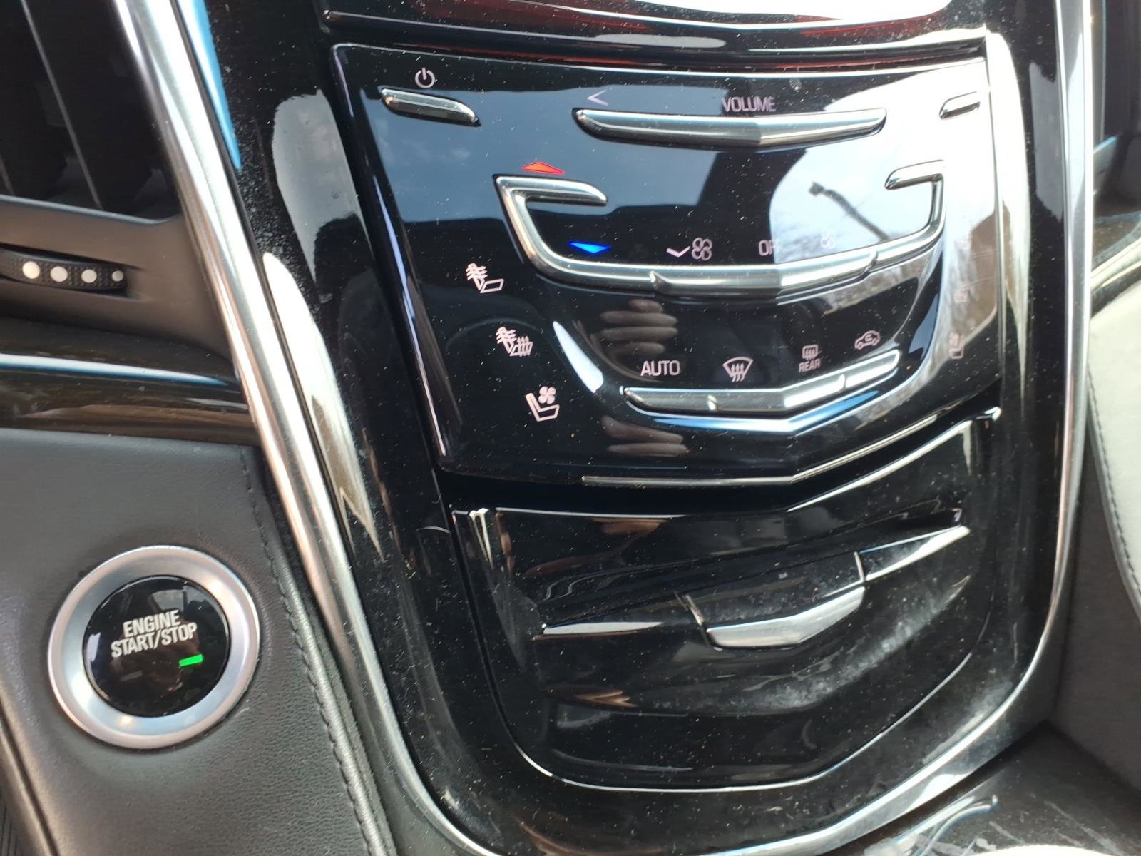 Used 2018 Cadillac Escalade Platinum image 34