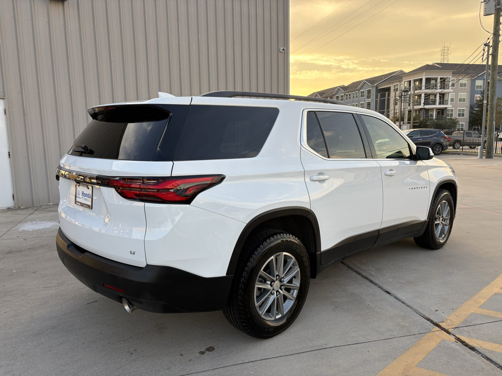 Used 2023 Chevrolet Traverse LT FWD image 8