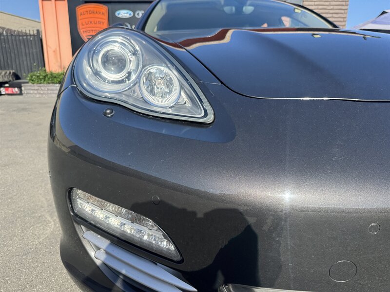Used 2013 Porsche Panamera image 5