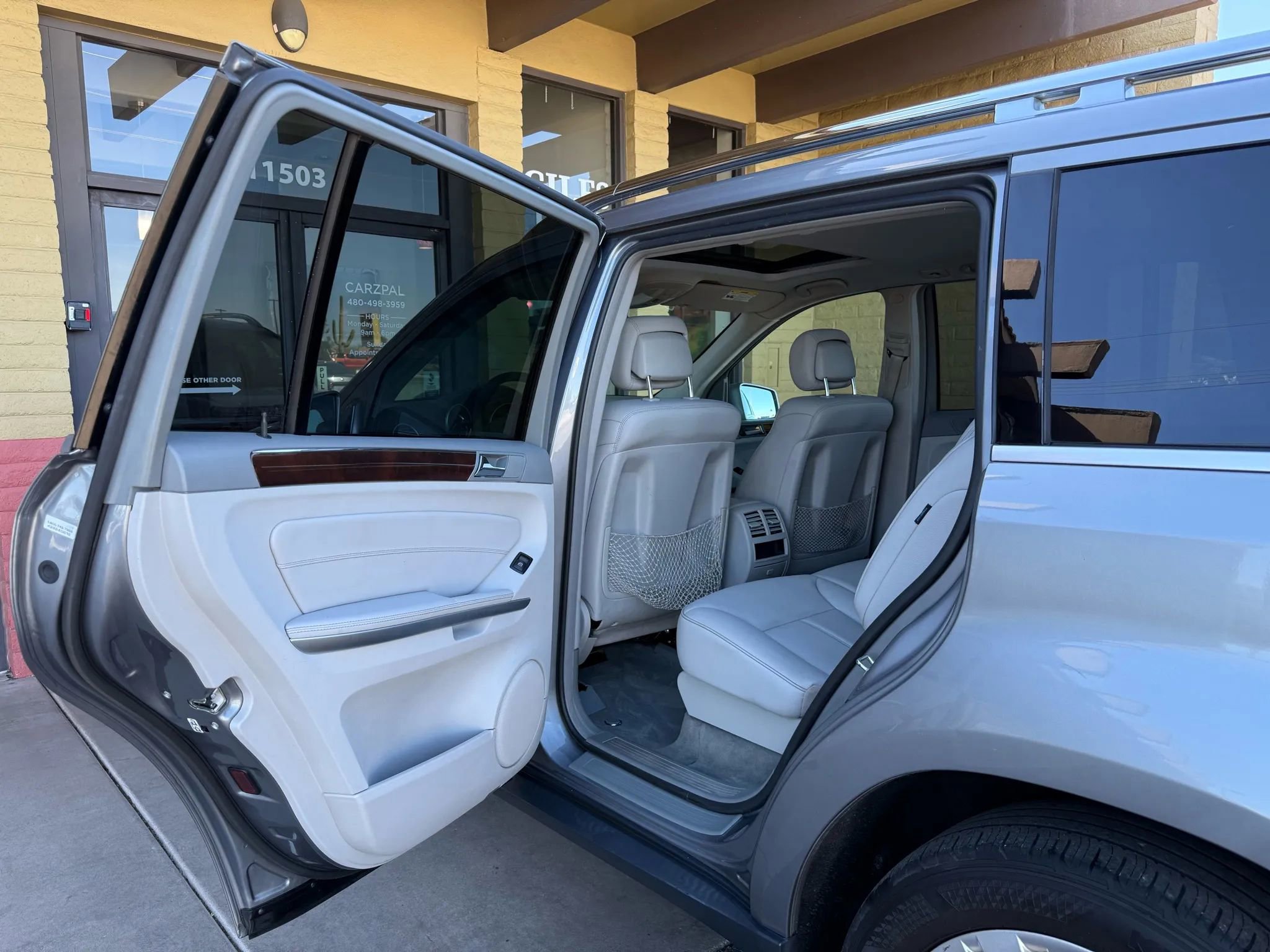 Used 2012 Mercedes-Benz GL 320 BlueTEC 4MATIC image 19