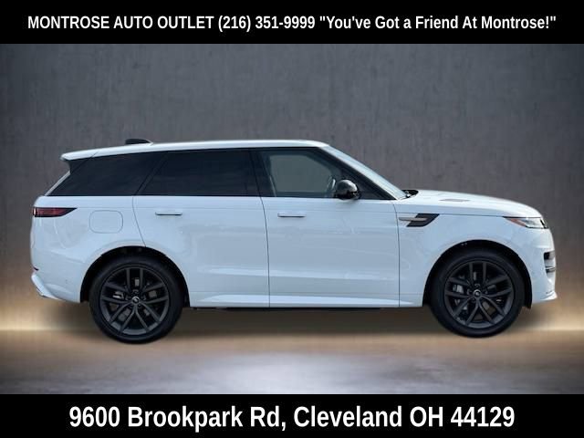 New 2025 Land Rover Range Rover Sport Dynamic SE image 7