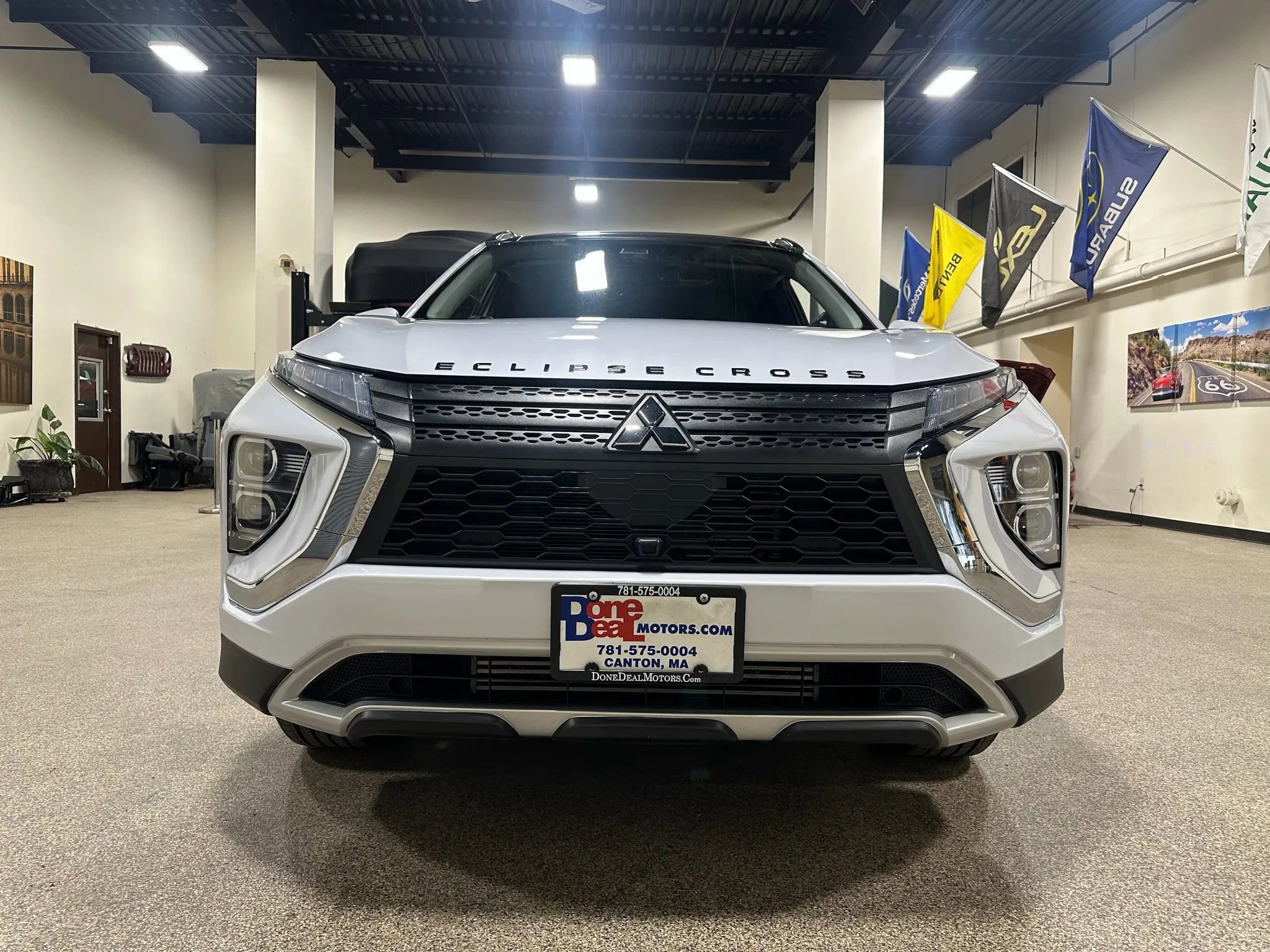 Used 2022 Mitsubishi Eclipse Cross SE AWD/4WD image 2