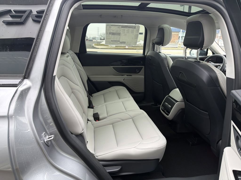 New 2026 Lincoln Nautilus Premier w/ Equipment Group 102A image 8