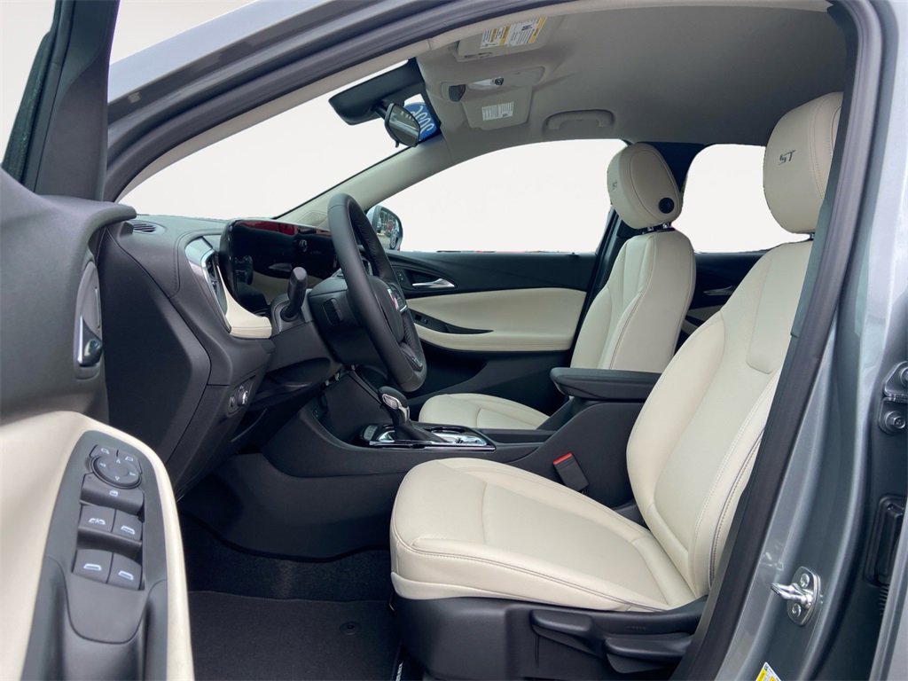 New 2026 Buick Encore GX Sport Touring image 9