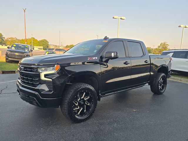 Used 2022 Chevrolet Silverado 1500 RST w/ Convenience Package II AWD/4WD image 7