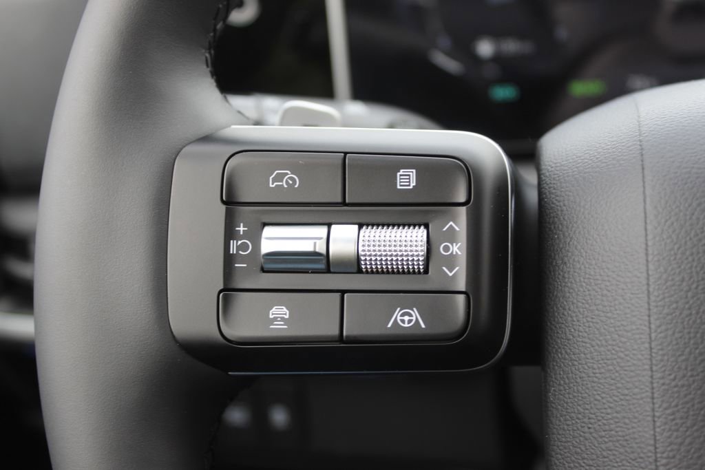 New 2025 Hyundai Santa Fe Limited image 31