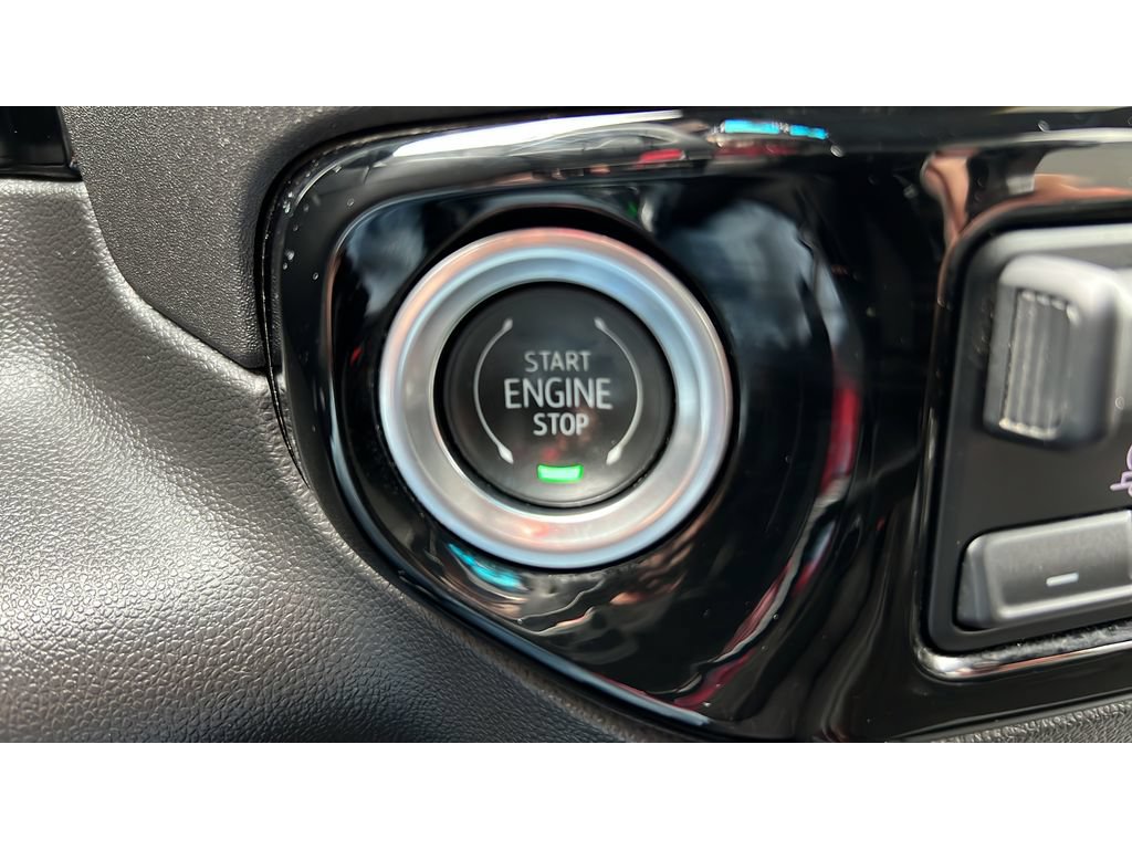 Certified 2024 Chevrolet Silverado 1500 ZR2 w/ Technology Package AWD/4WD image 21