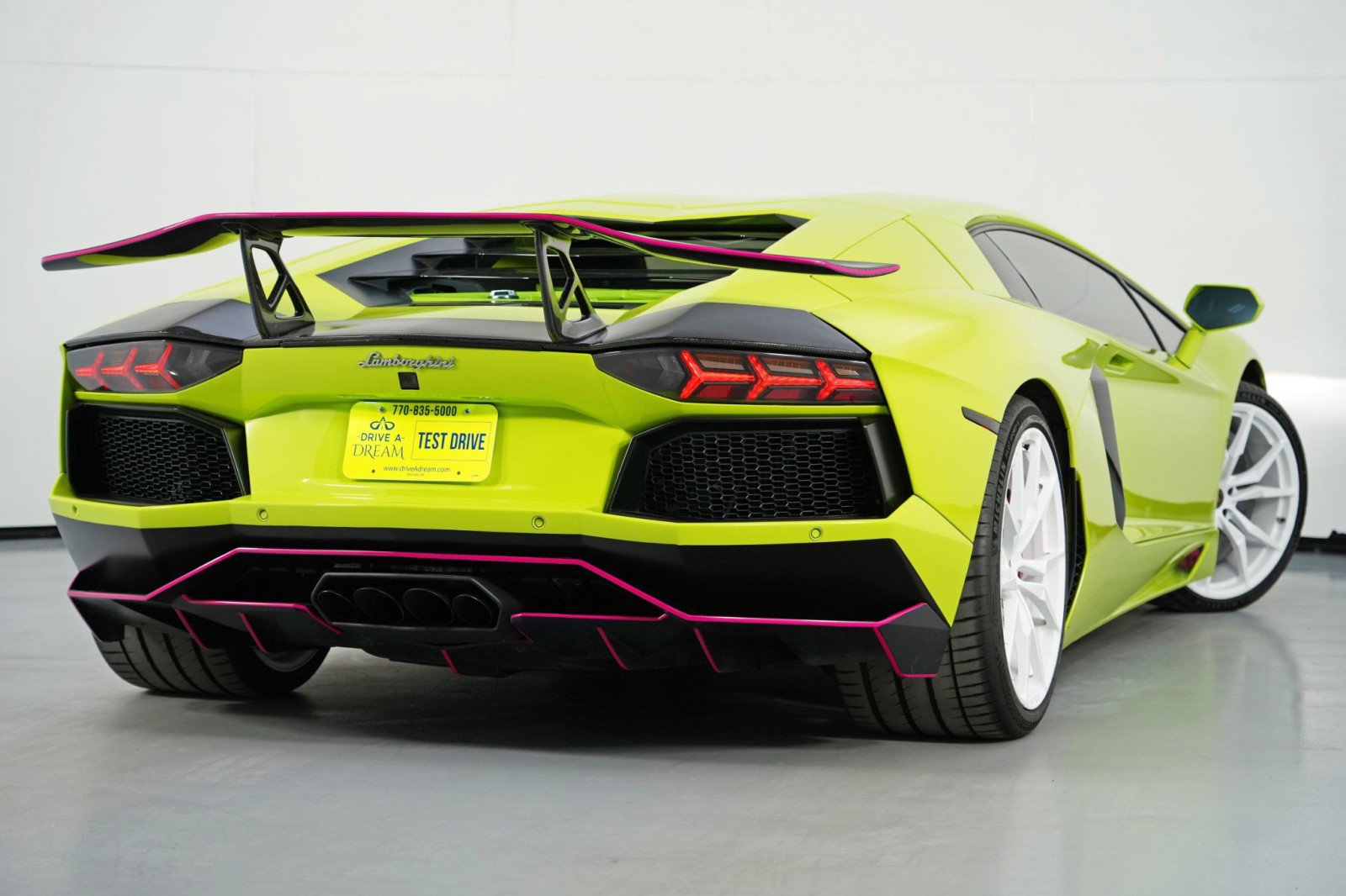 Used 2015 Lamborghini Aventador LP 700-4 image 7