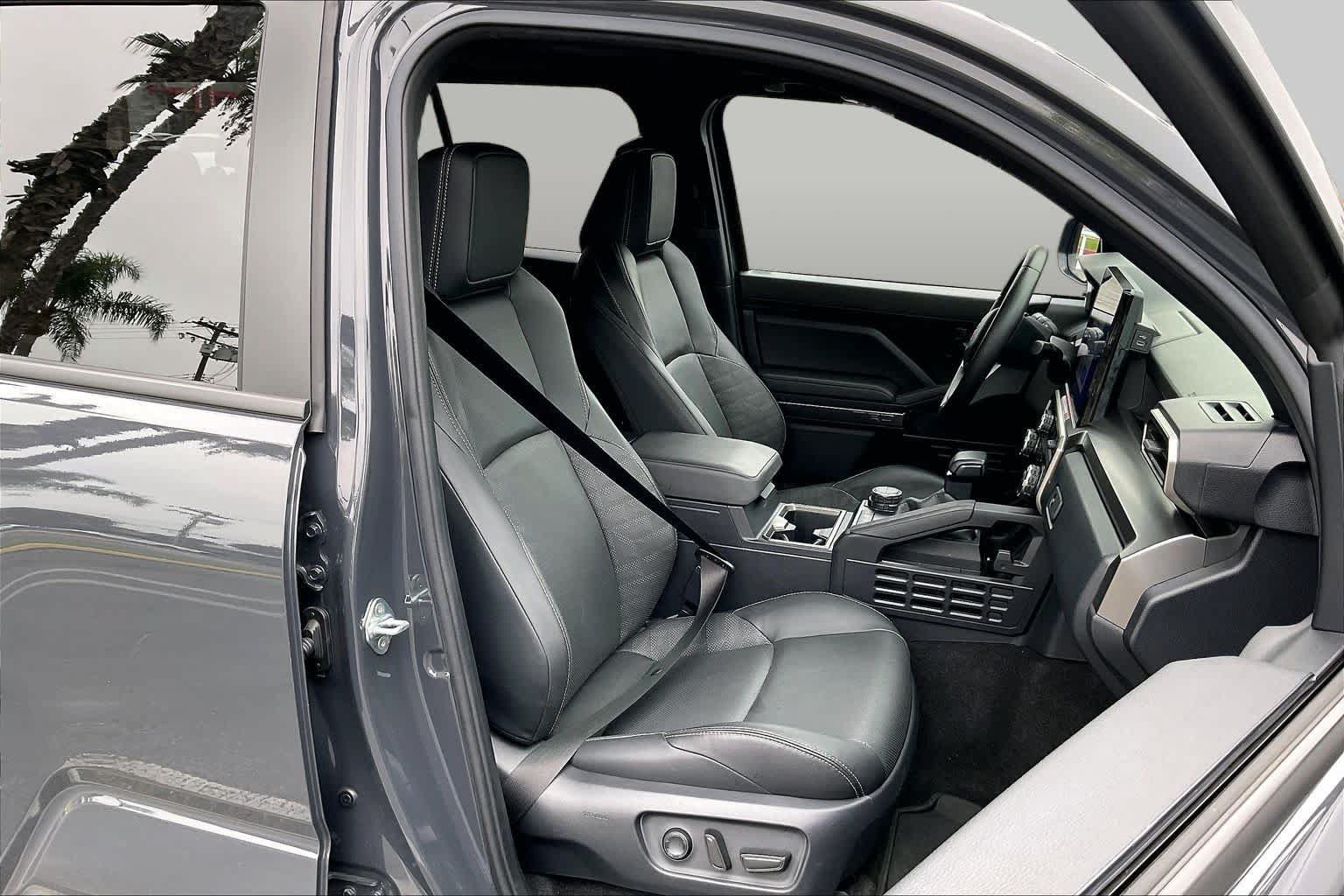Certified 2025 Toyota 4Runner TRD Sport Premium AWD/4WD image 8